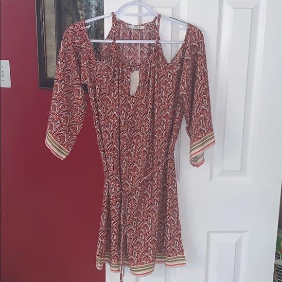 Floral Open Shoulder Dress - Picture 7 of 9